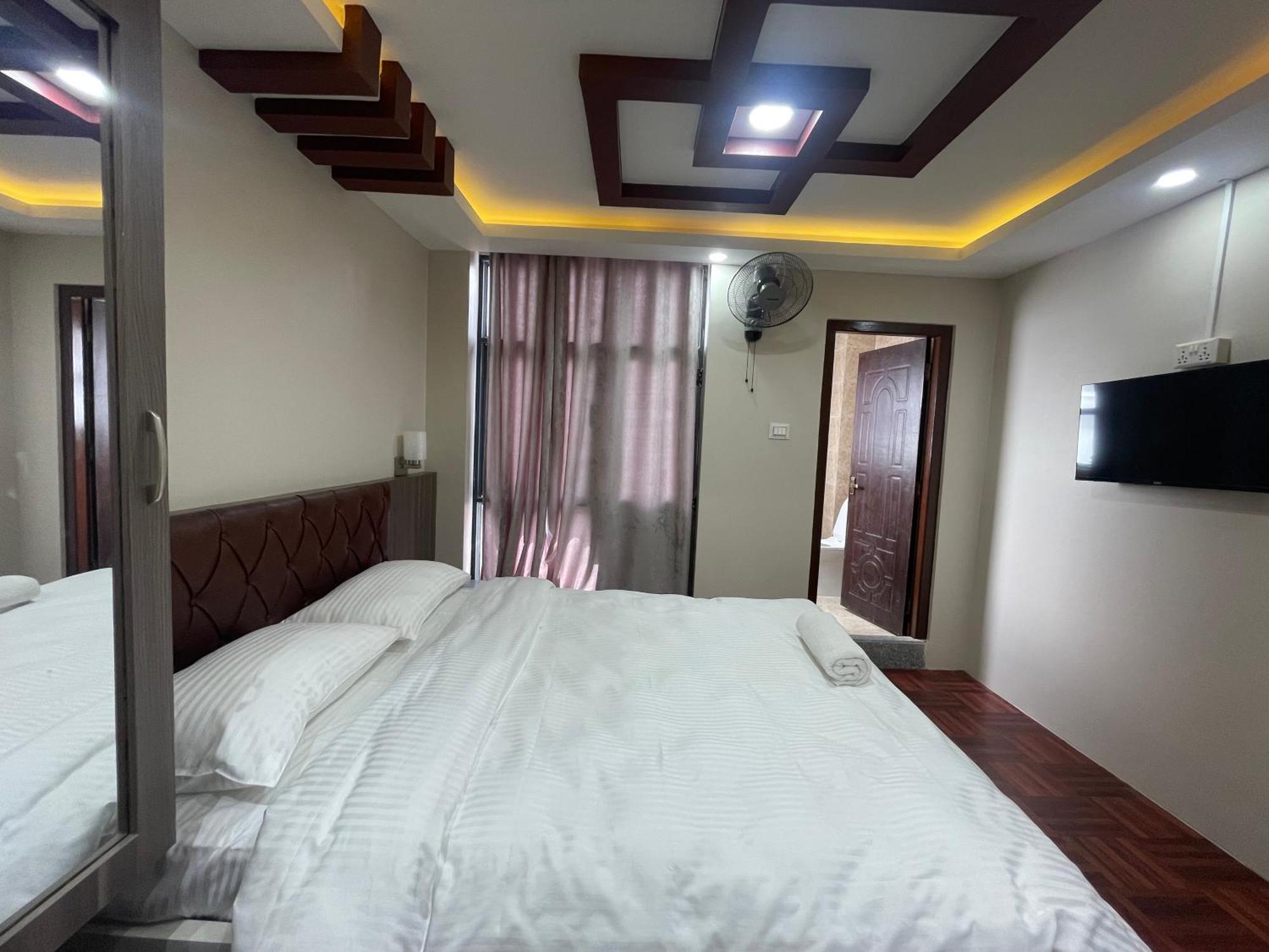 Applewood Inn Kathmandu Exterior photo