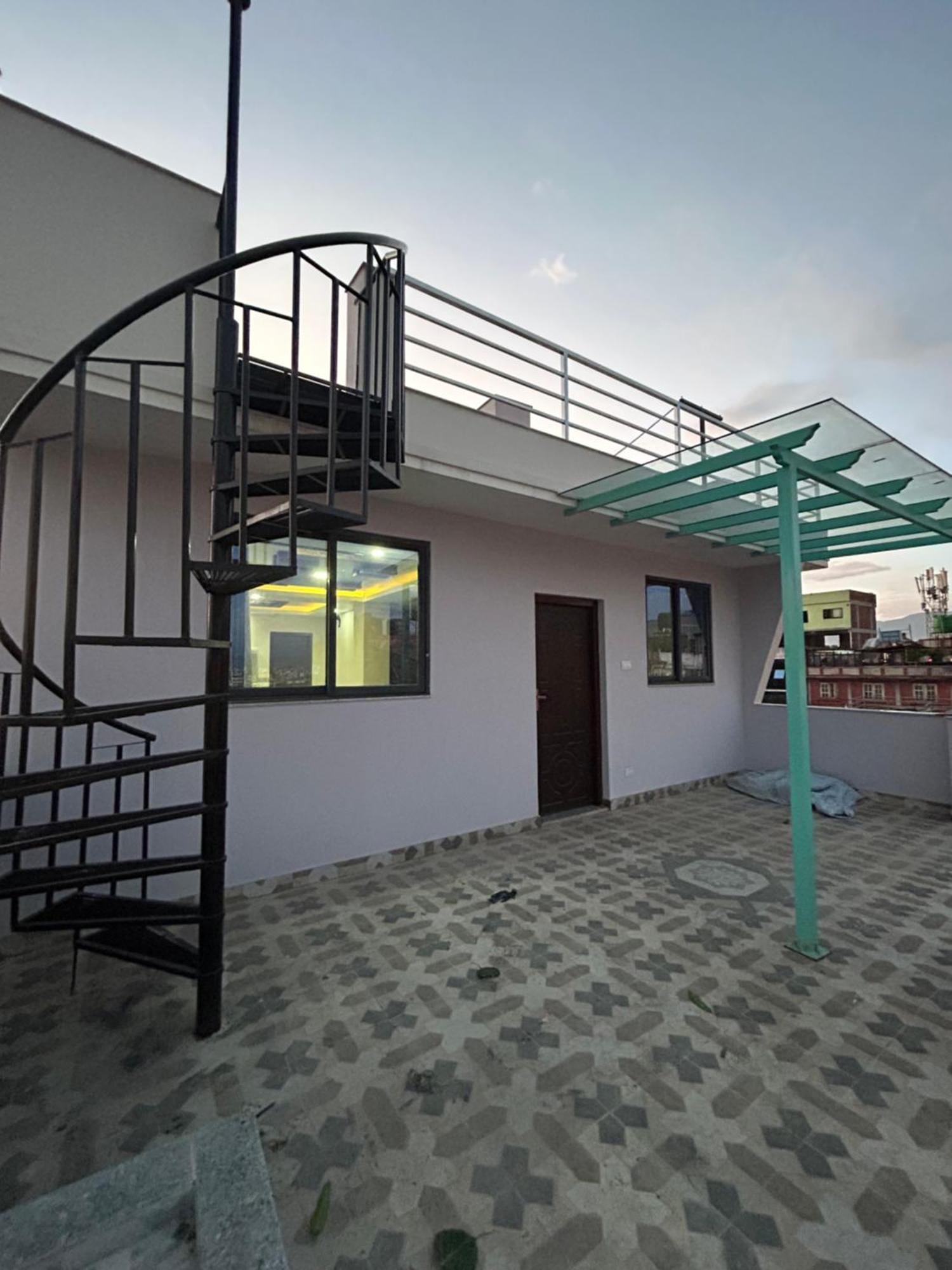 Applewood Inn Kathmandu Exterior photo